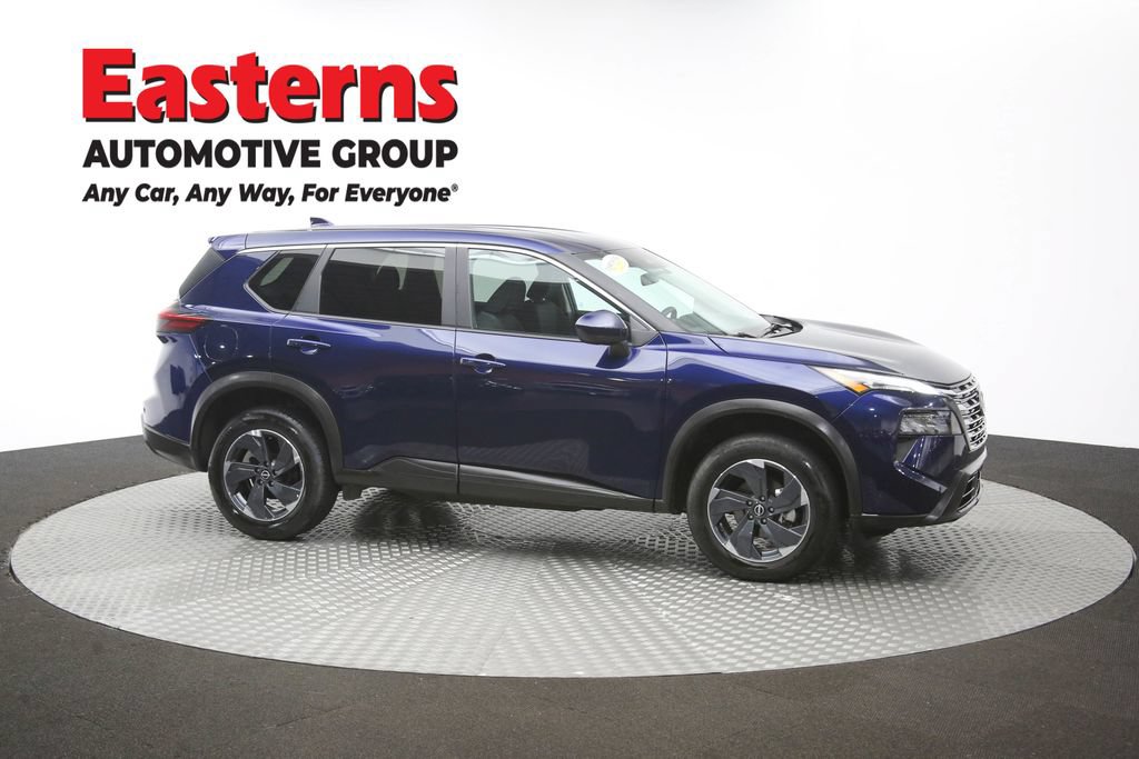 Used 2024 Nissan Rogue SV AWD/4WD image 46
