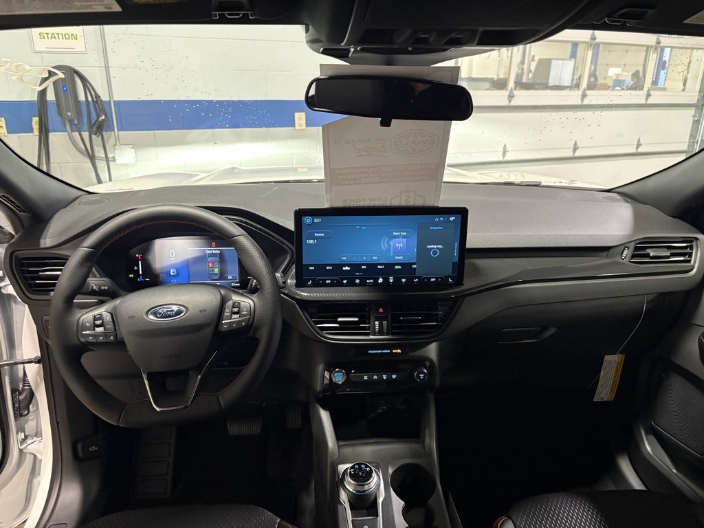 New 2026 Ford Escape ST-Line w/ Tech Pack #1 image 11