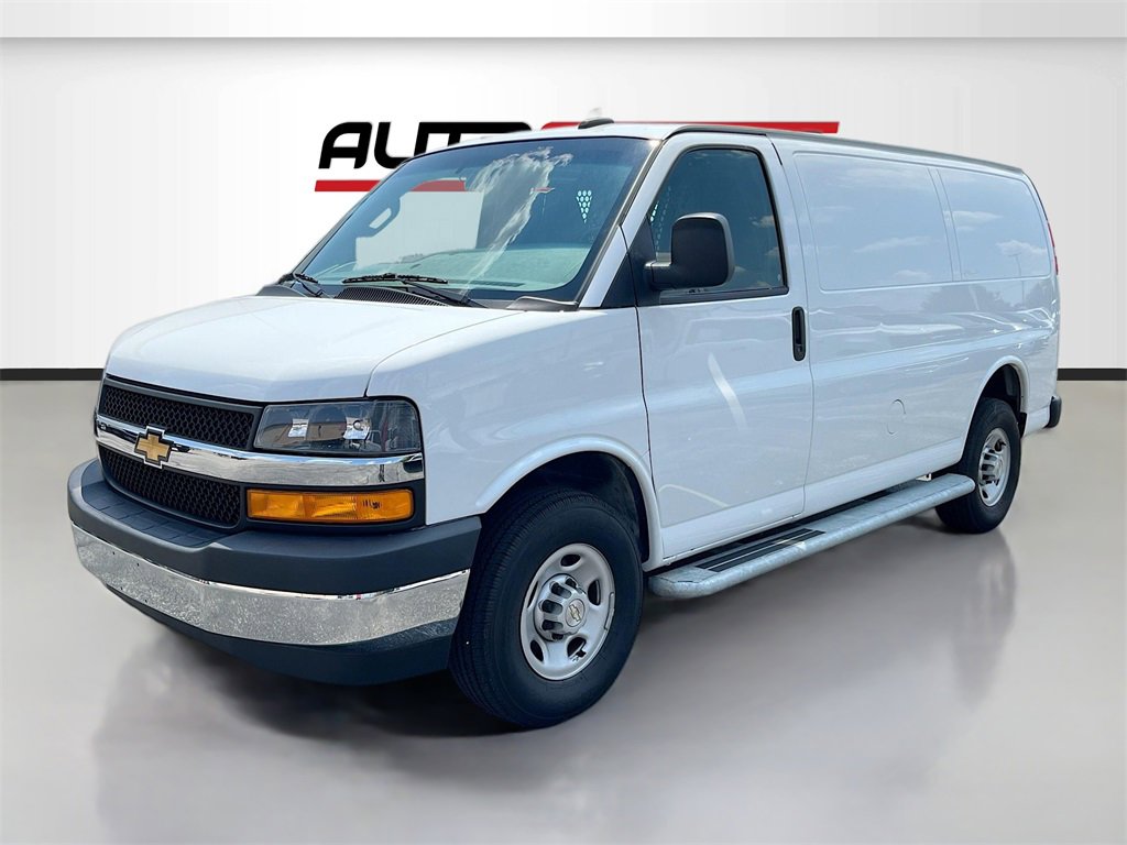 Used 2024 Chevrolet Express 2500 Work Van w/ Driver Convenience Package image 3