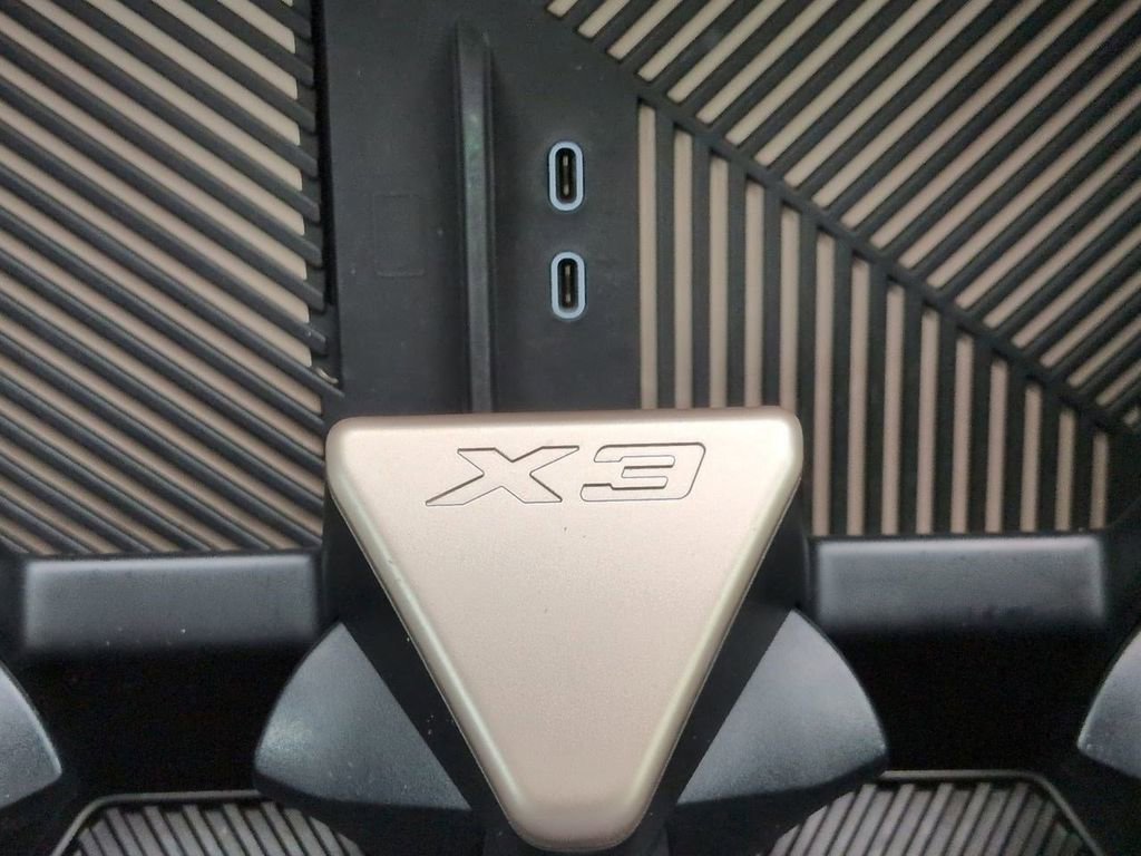 New 2025 BMW X3 xDrive30i w/ Premium Package image 22