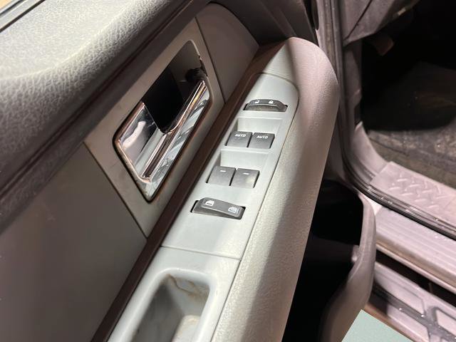 Used 2011 Ford F150 XLT w/ XLT Convenience Pkg image 35