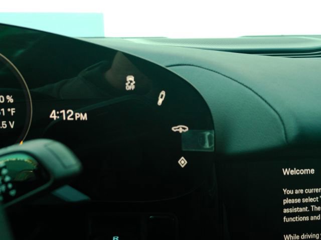 Used 2023 Porsche Taycan image 36