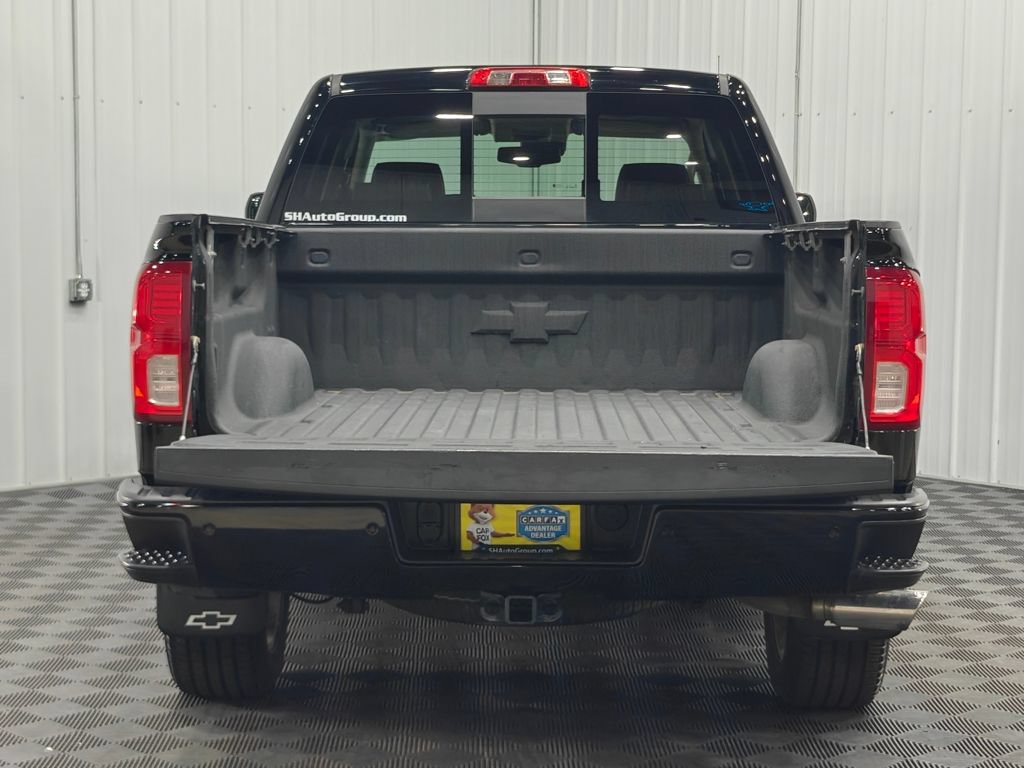Used 2016 Chevrolet Silverado 1500 High Country w/ High Country Premium Package AWD/4WD image 24