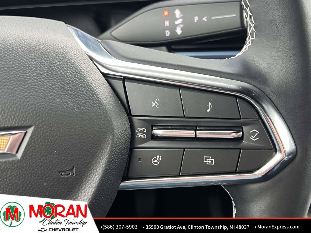 Certified 2024 Chevrolet Equinox EV LT FWD image 25