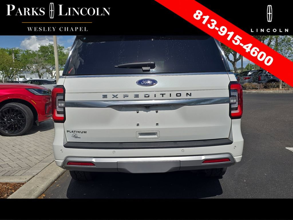 Used 2023 Ford Expedition Platinum image 4