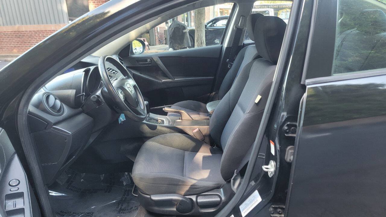 Used 2010 MAZDA MAZDA3 i Sport FWD image 11
