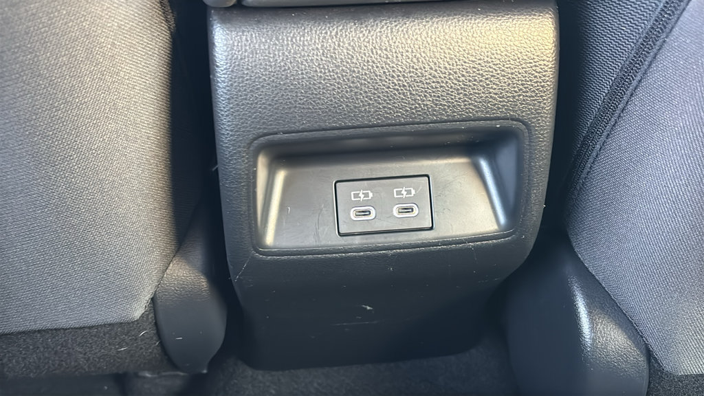 Used 2025 Toyota Corolla SE FWD image 9