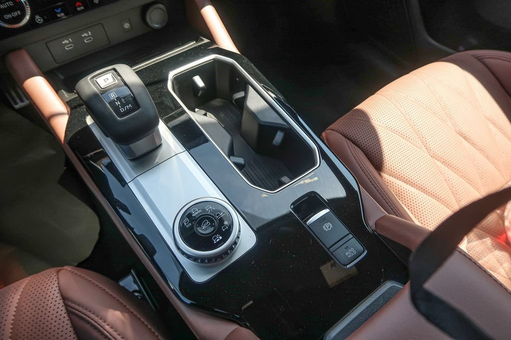 New 2026 Mitsubishi Outlander SEL AWD/4WD image 42