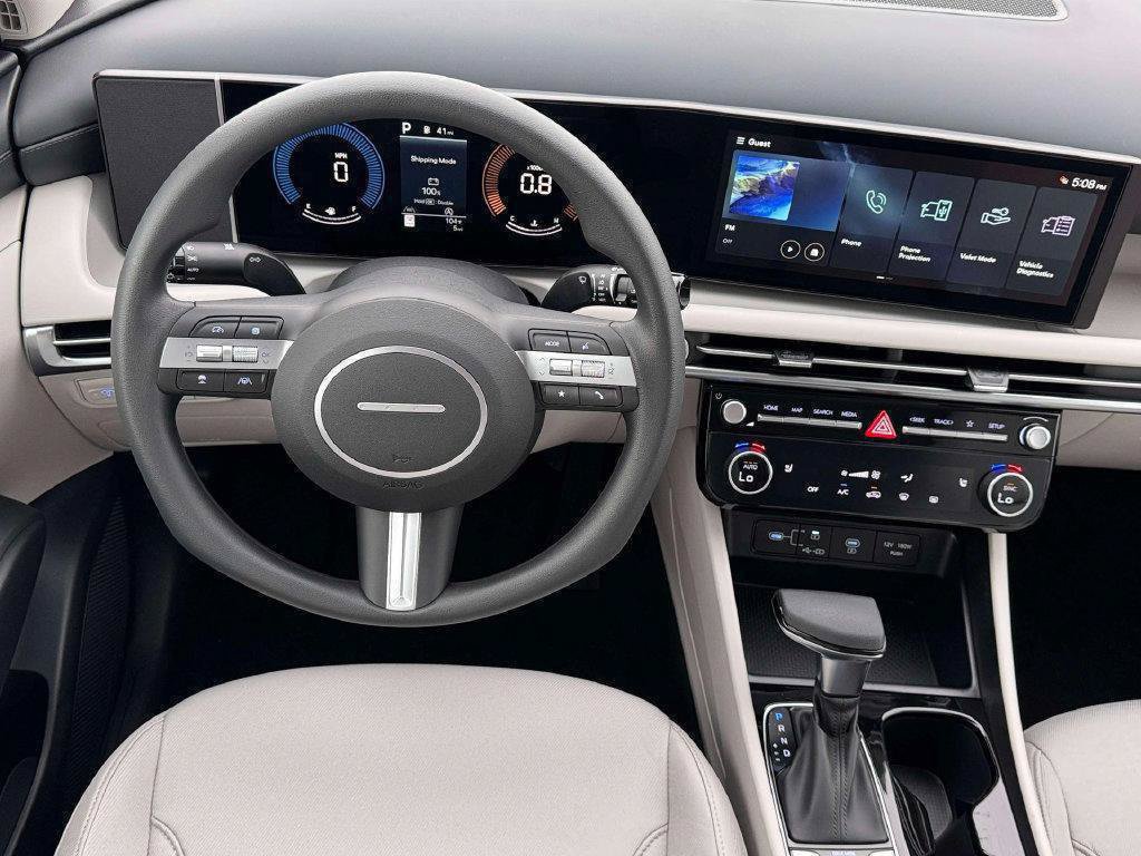 New 2026 Hyundai Tucson SEL FWD image 17