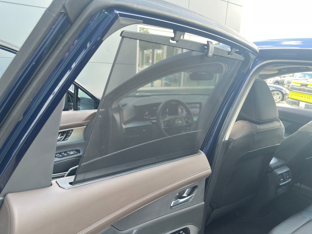 Certified 2025 Nissan Murano Platinum w/ Cargo Package image 37