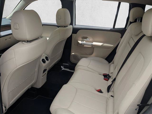 Used 2023 Mercedes-Benz GLB 250 4MATIC image 18