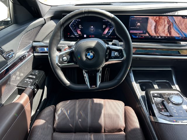 Used 2026 BMW 740i xDrive AWD/4WD image 17