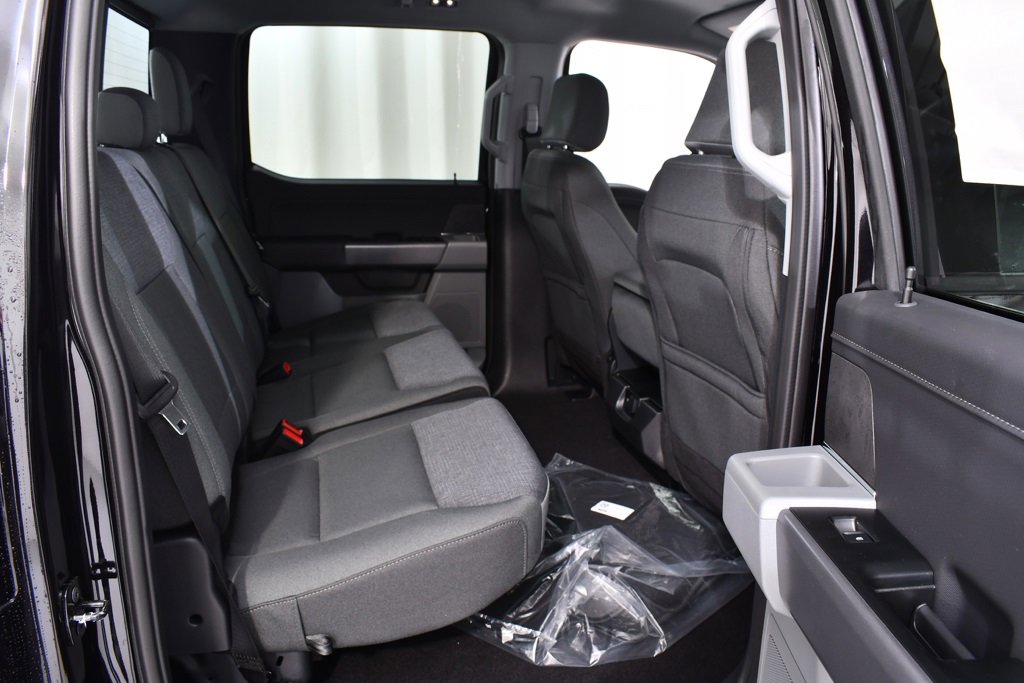 New 2026 Ford F150 XLT w/ Equipment Group 302A MID image 19