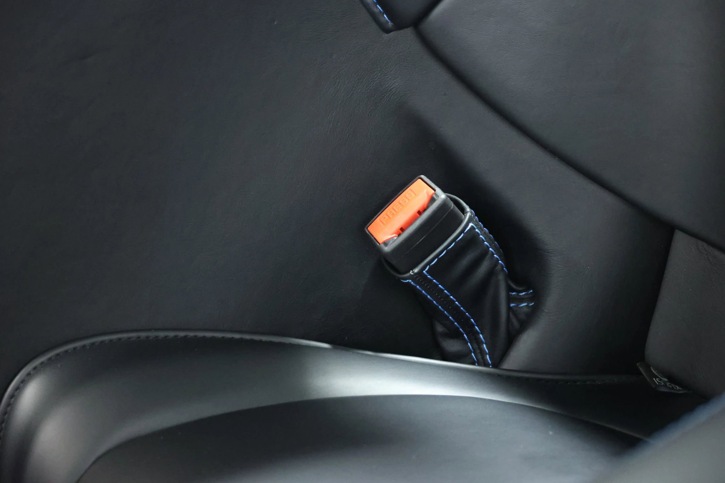Used 2018 Aston Martin DB11 V12 image 57