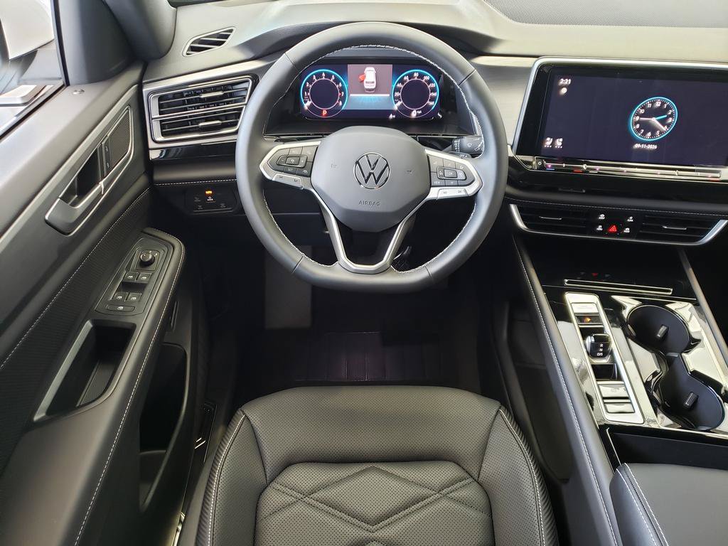 New 2026 Volkswagen Atlas Cross Sport SE AWD/4WD image 9