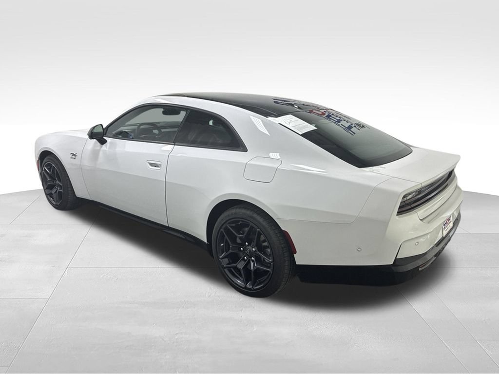 Used 2024 Dodge Charger Daytona R/T w/ Plus Group AWD/4WD image 8