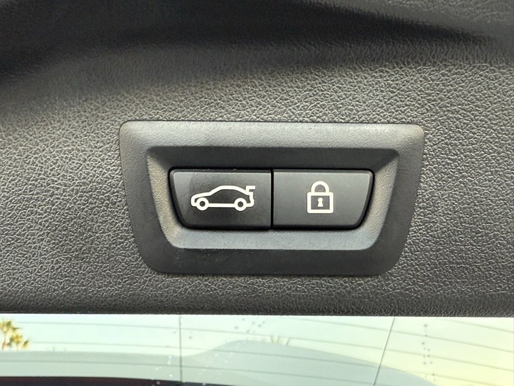 Used 2023 BMW X5 M w/ Competition Package image 16