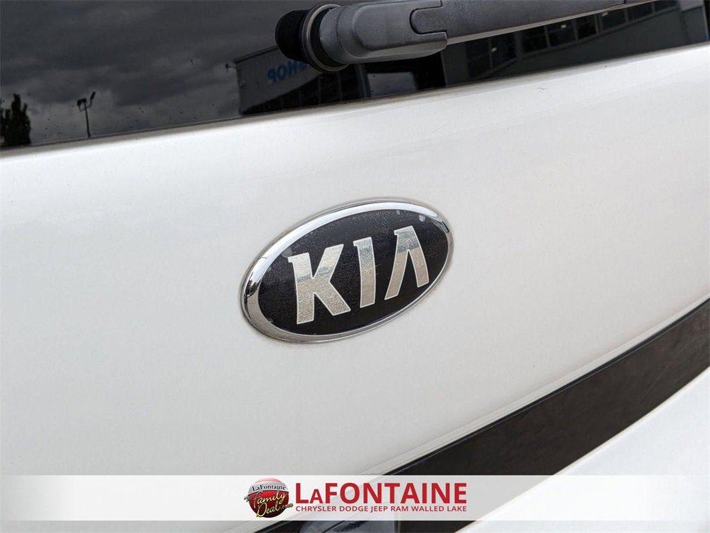 Used 2016 Kia Soul w/ Option Group 020 image 9