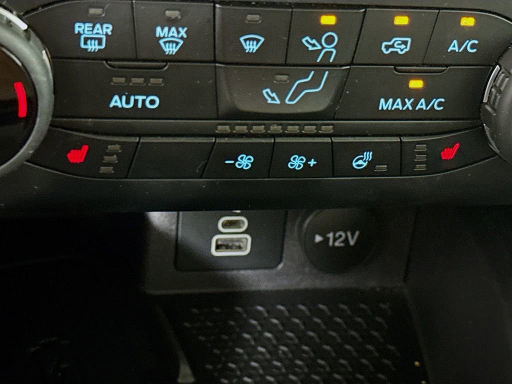 Used 2023 Ford Bronco Sport Outer Banks w/ Tech Package AWD/4WD image 12