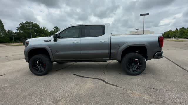 New 2026 GMC Sierra 1500 AT4 w/ AT4 Premium Package AWD/4WD image 5