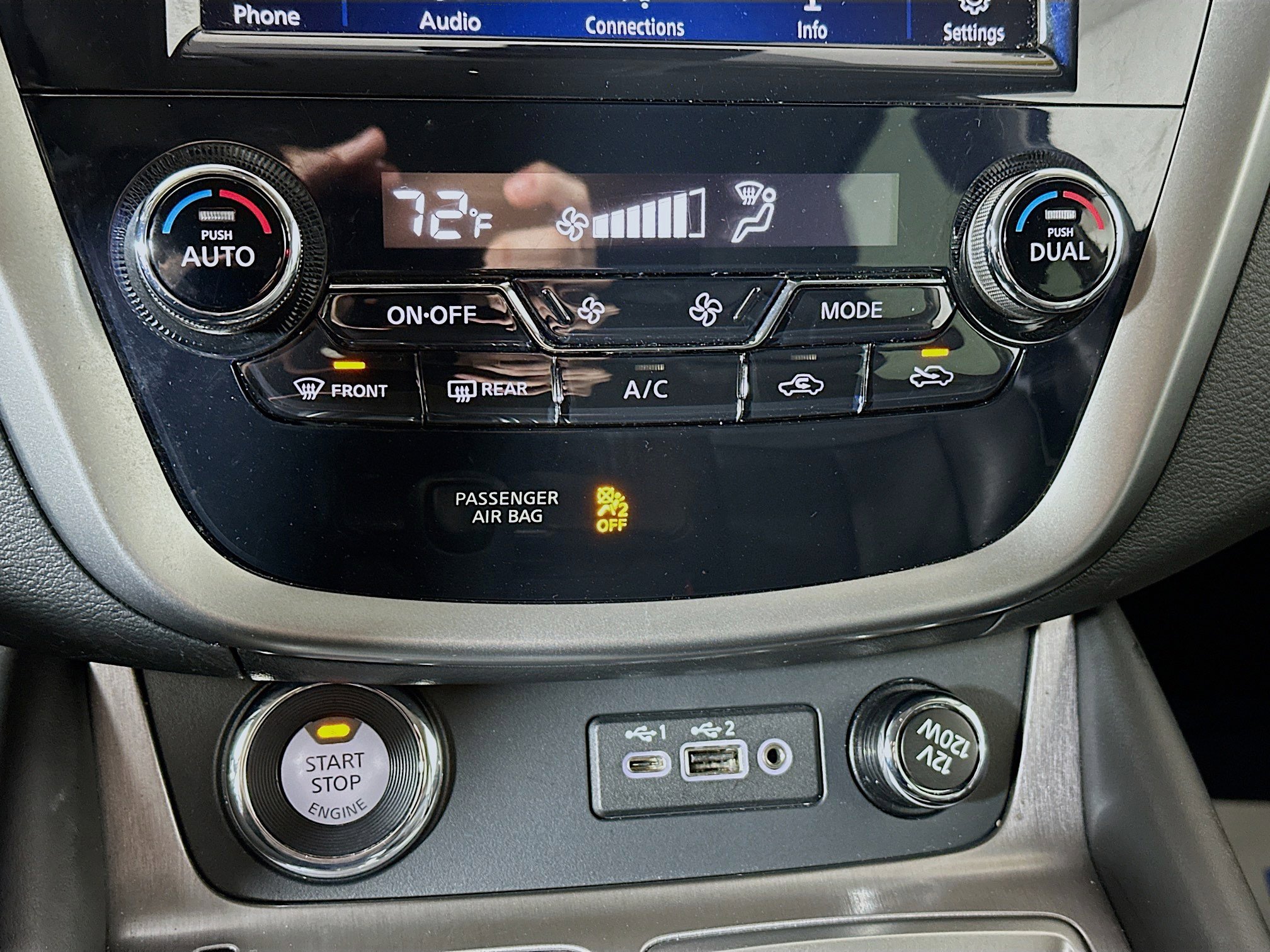 Used 2024 Nissan Murano SV w/ SV Midnight Edition Package image 15