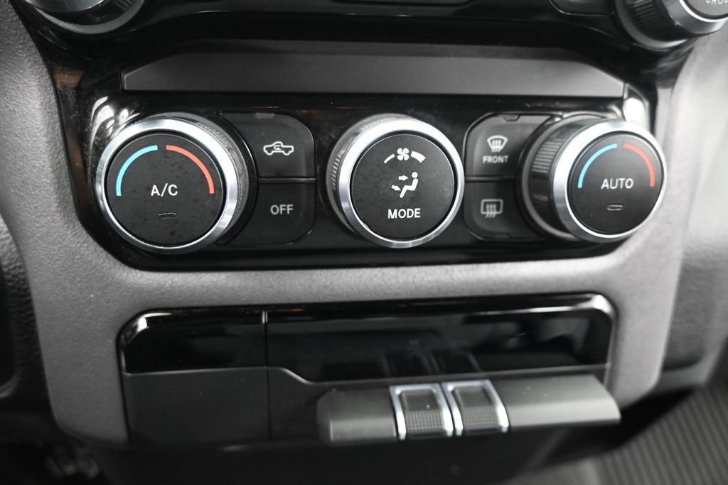 Used 2022 RAM 1500 Big Horn AWD/4WD image 23