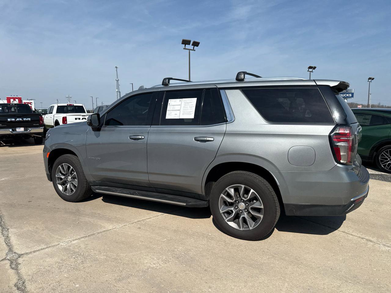 Used 2023 Chevrolet Tahoe LT w/ Luxury Package image 13