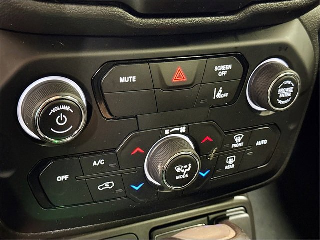 Used 2021 Jeep Renegade Sport image 17