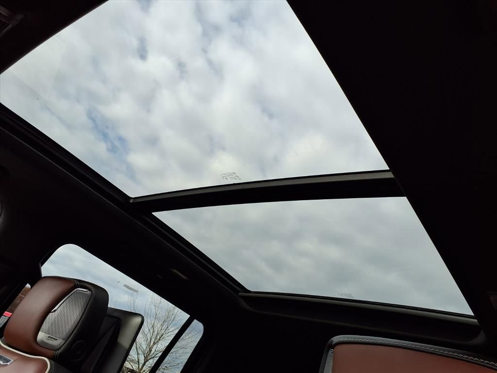 Certified 2024 GMC Yukon XL Denali Ultimate image 6