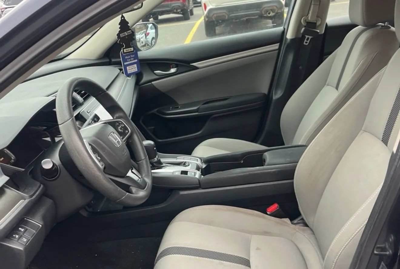 Used 2019 Honda Civic LX image 4