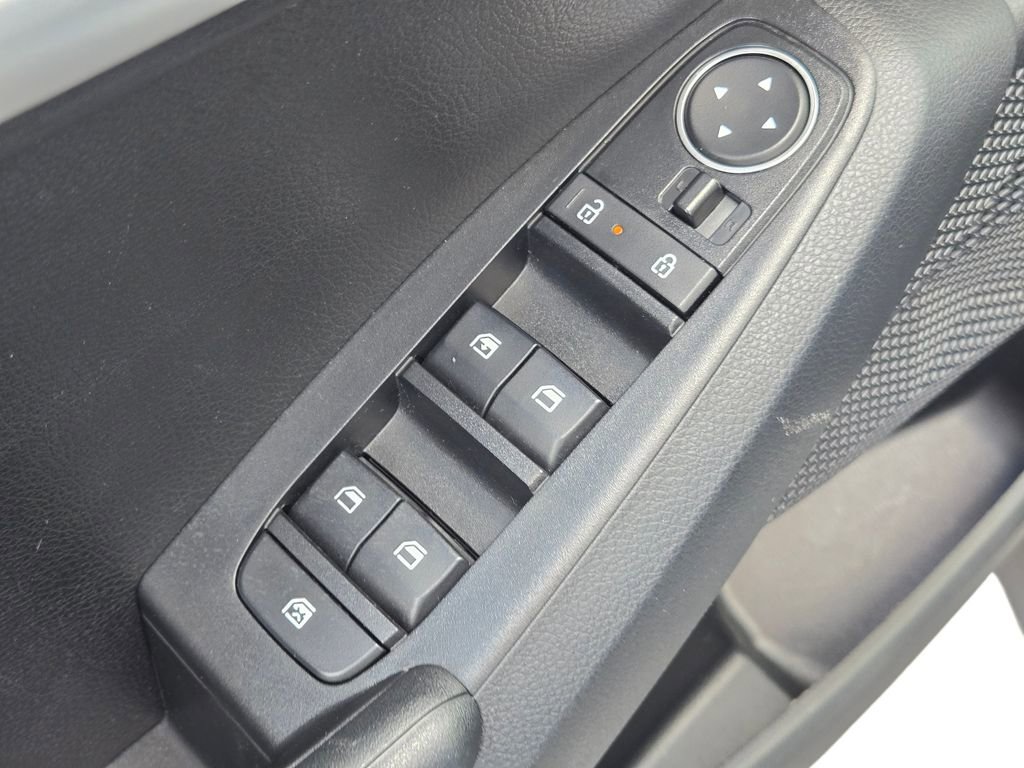 Certified 2026 Kia Seltos LX FWD image 15