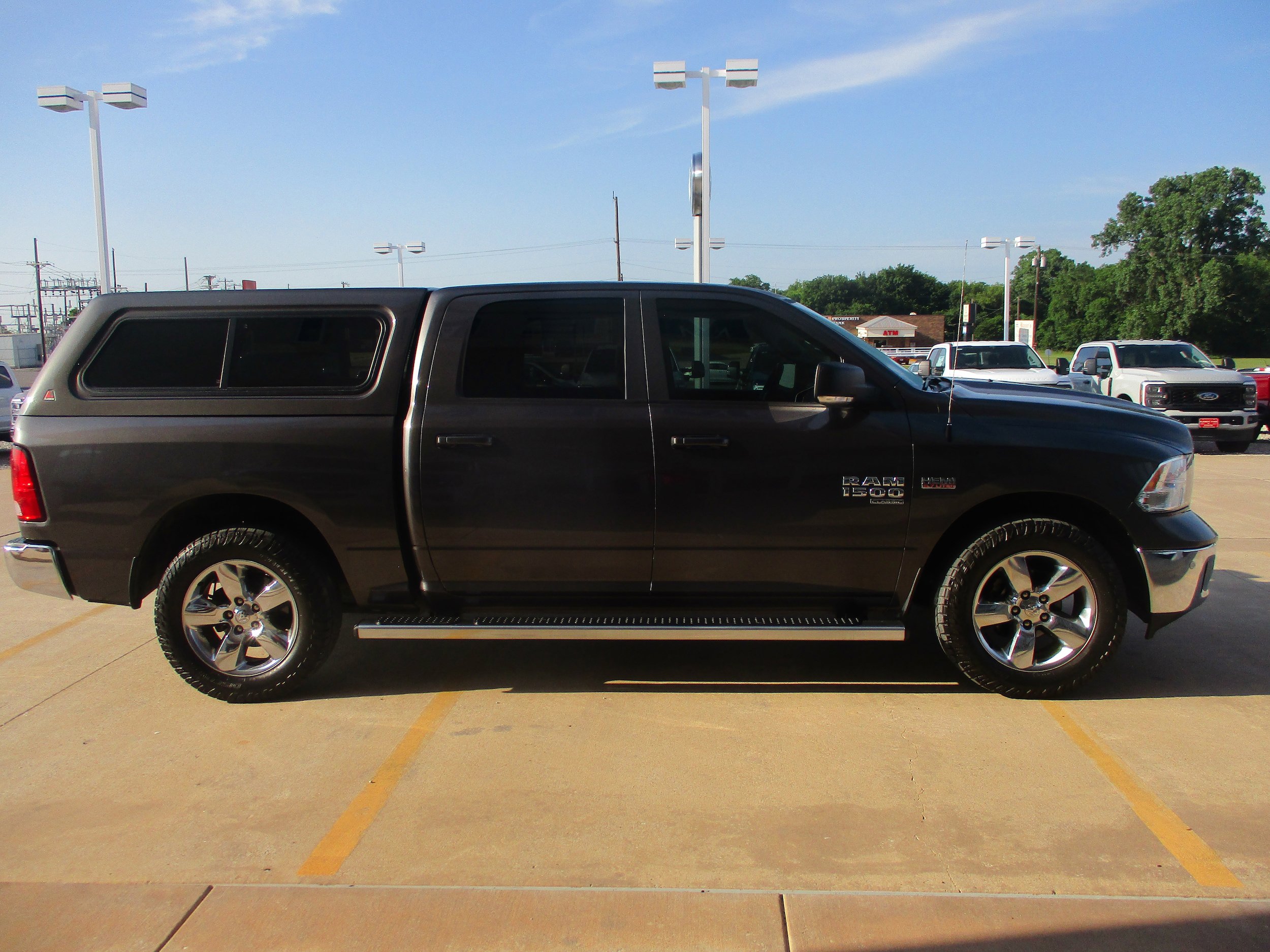 Used 2019 RAM 1500 Lone Star RWD image 9