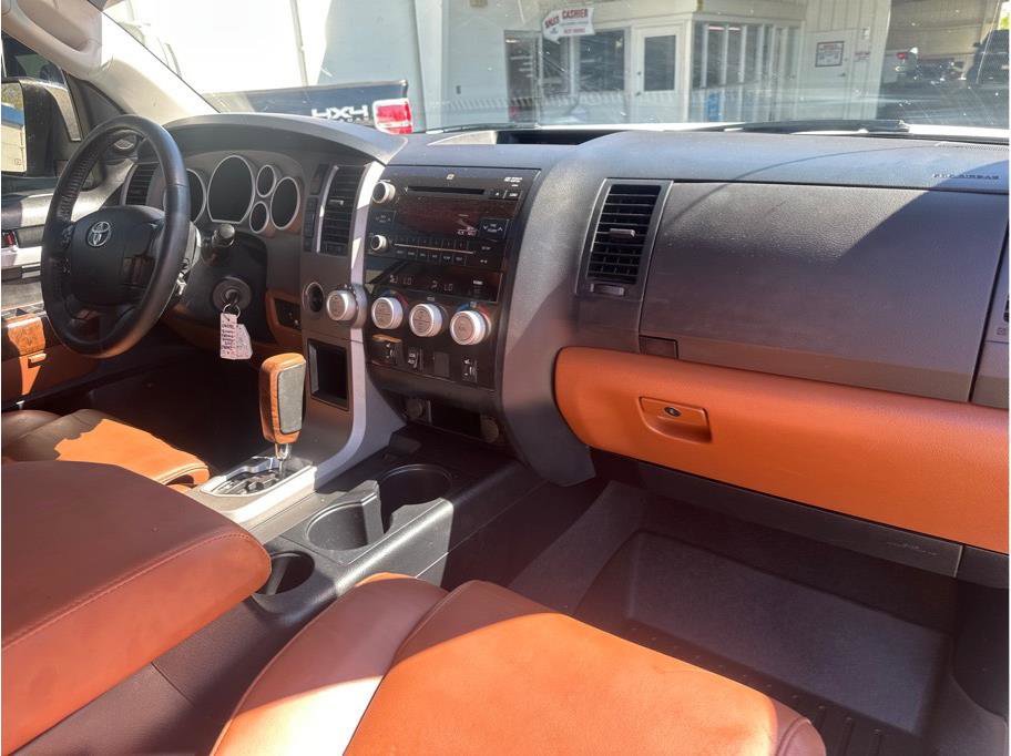 Used 2013 Toyota Tundra Limited image 27