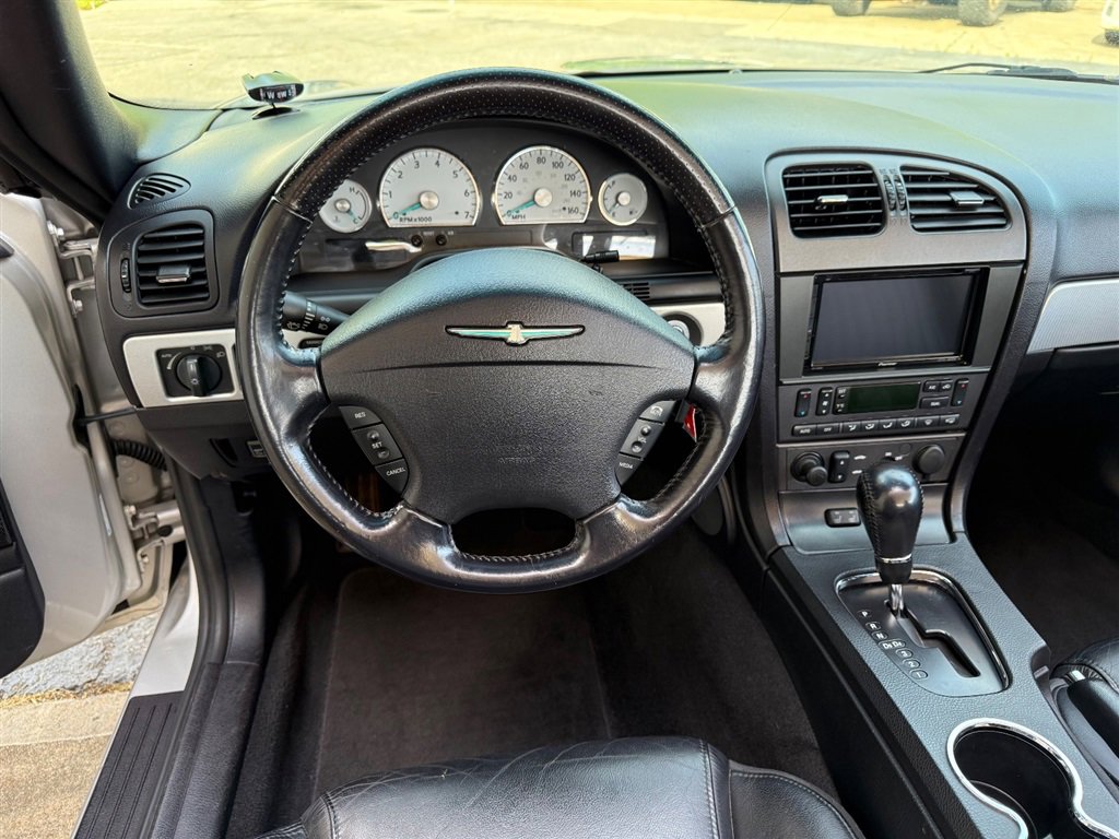 Used 2005 Ford Thunderbird RWD image 6
