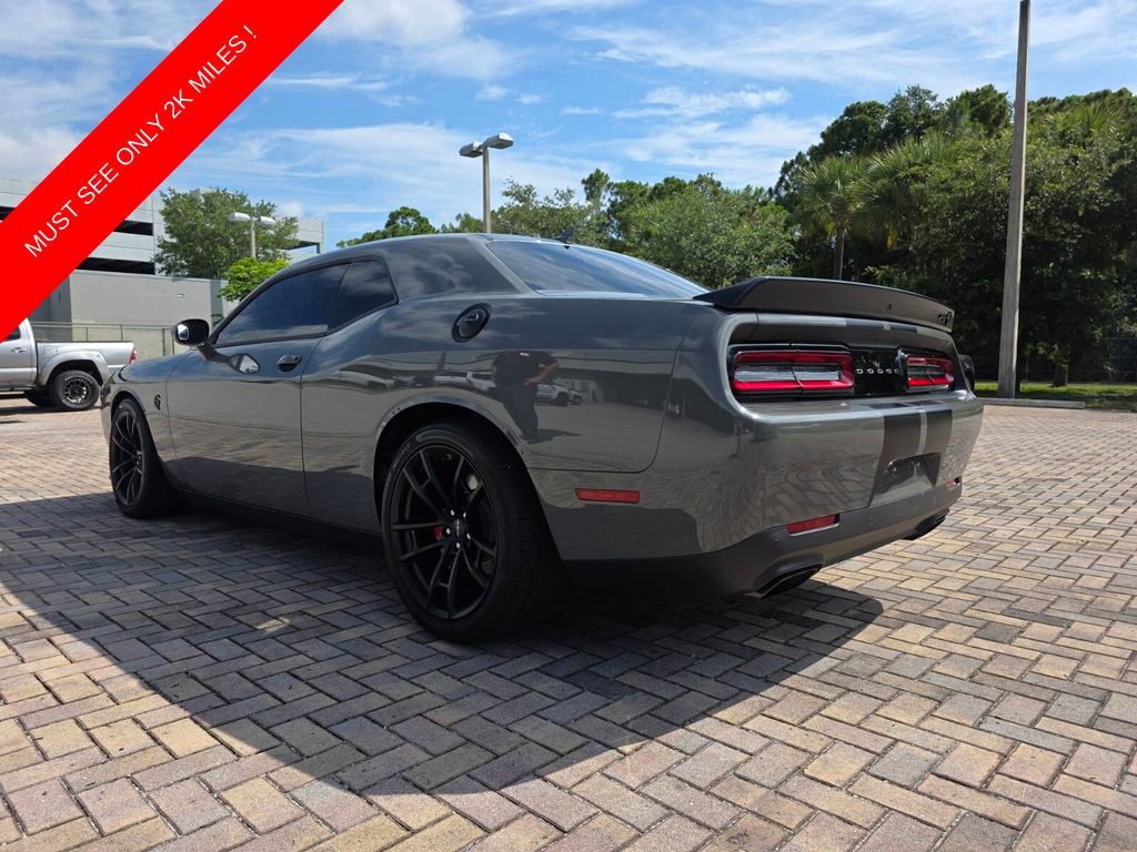 Used 2023 Dodge Challenger SRT Hellcat RWD image 12