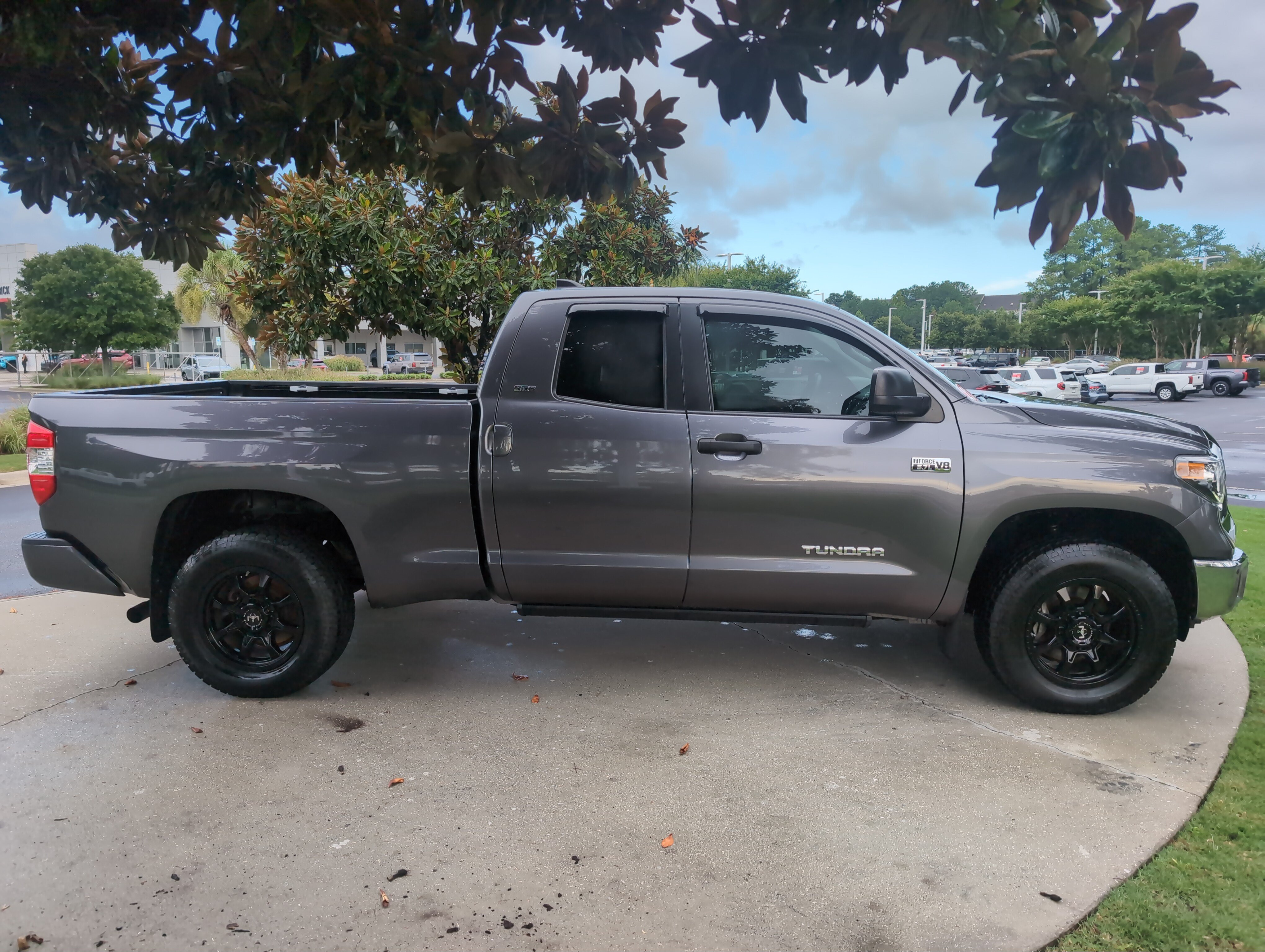 Certified 2021 Toyota Tundra SR5 RWD image 11