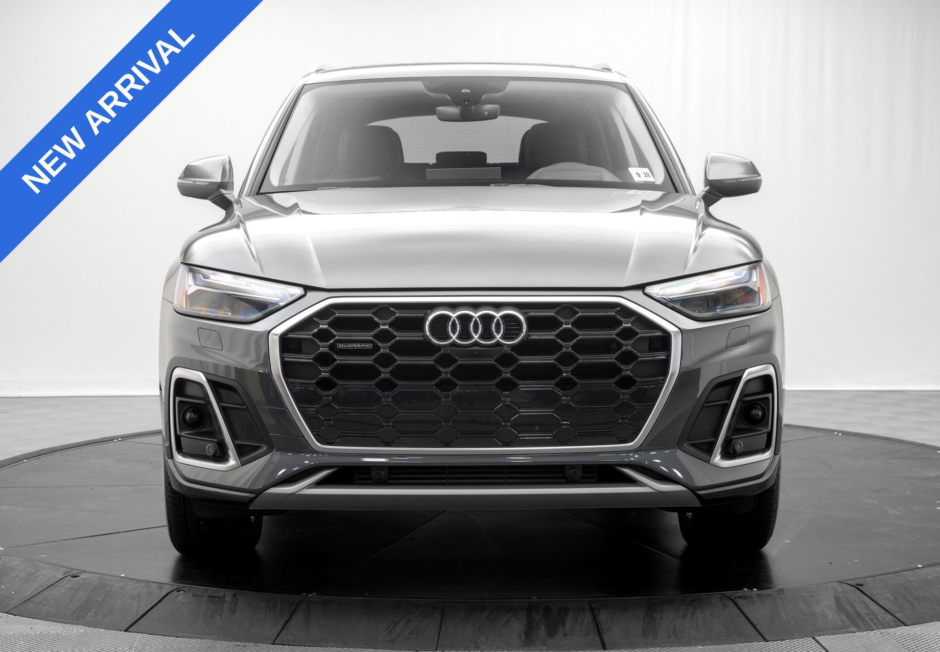 Used 2023 Audi Q5 2.0T Prestige AWD/4WD image 2