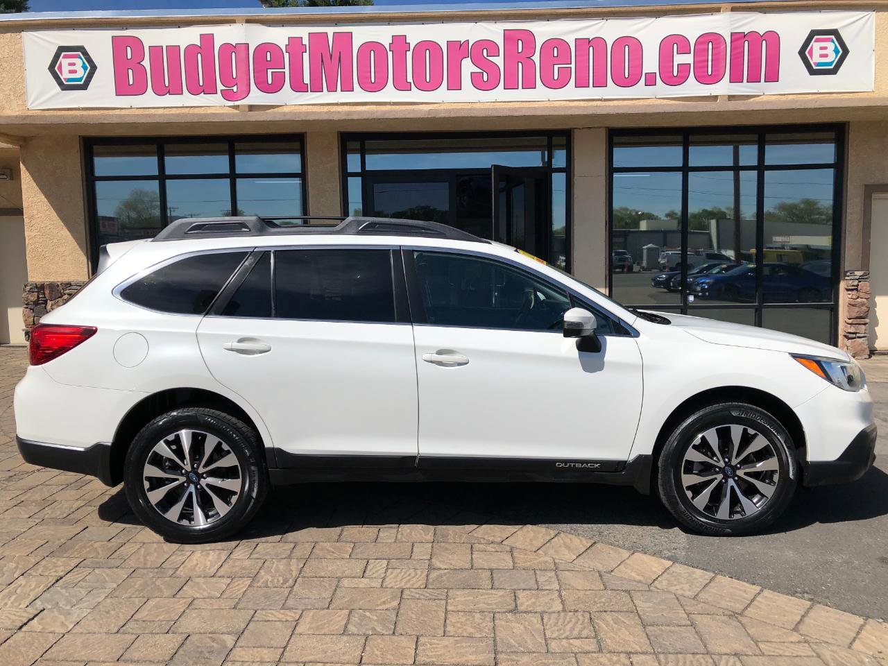 Used 2016 Subaru Outback 2.5i Limited w/ Popular Package #4 image 1