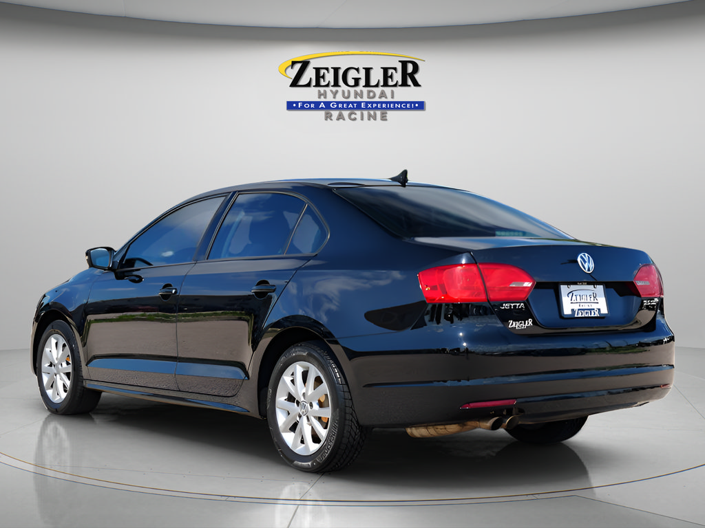 Used 2012 Volkswagen Jetta SE FWD image 5