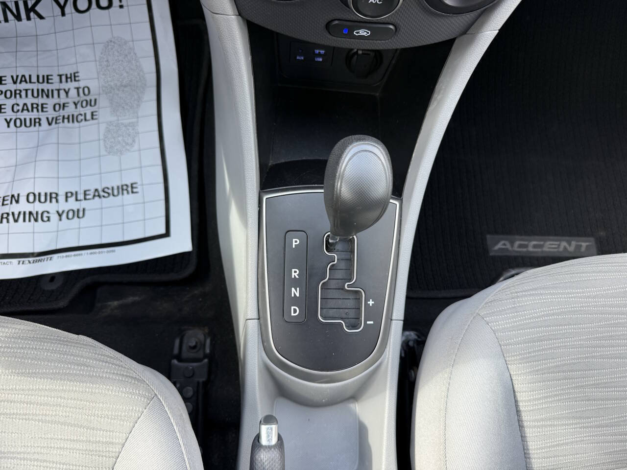Used 2017 Hyundai Accent SE FWD image 28