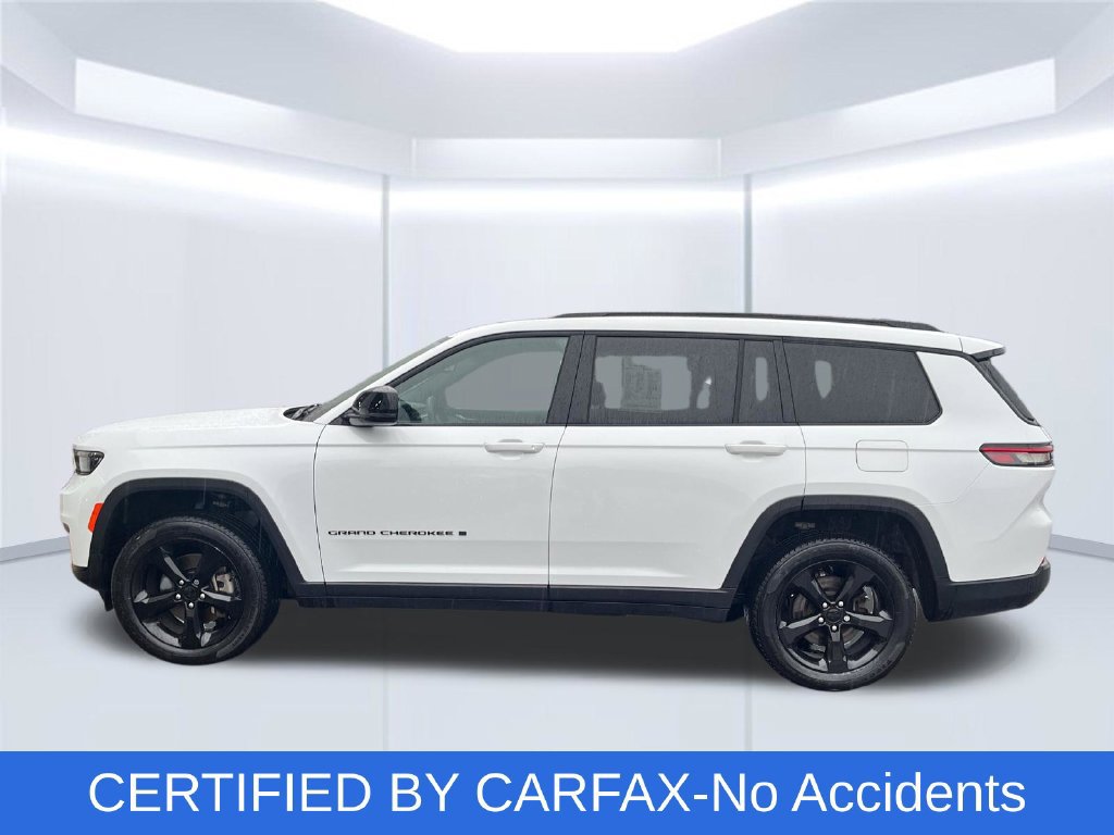 Used 2023 Jeep Grand Cherokee L Laredo AWD/4WD image 2