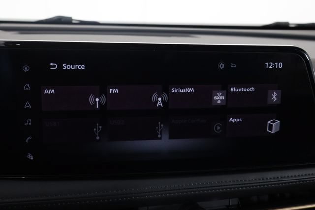 Used 2023 Nissan Ariya AWD image 30