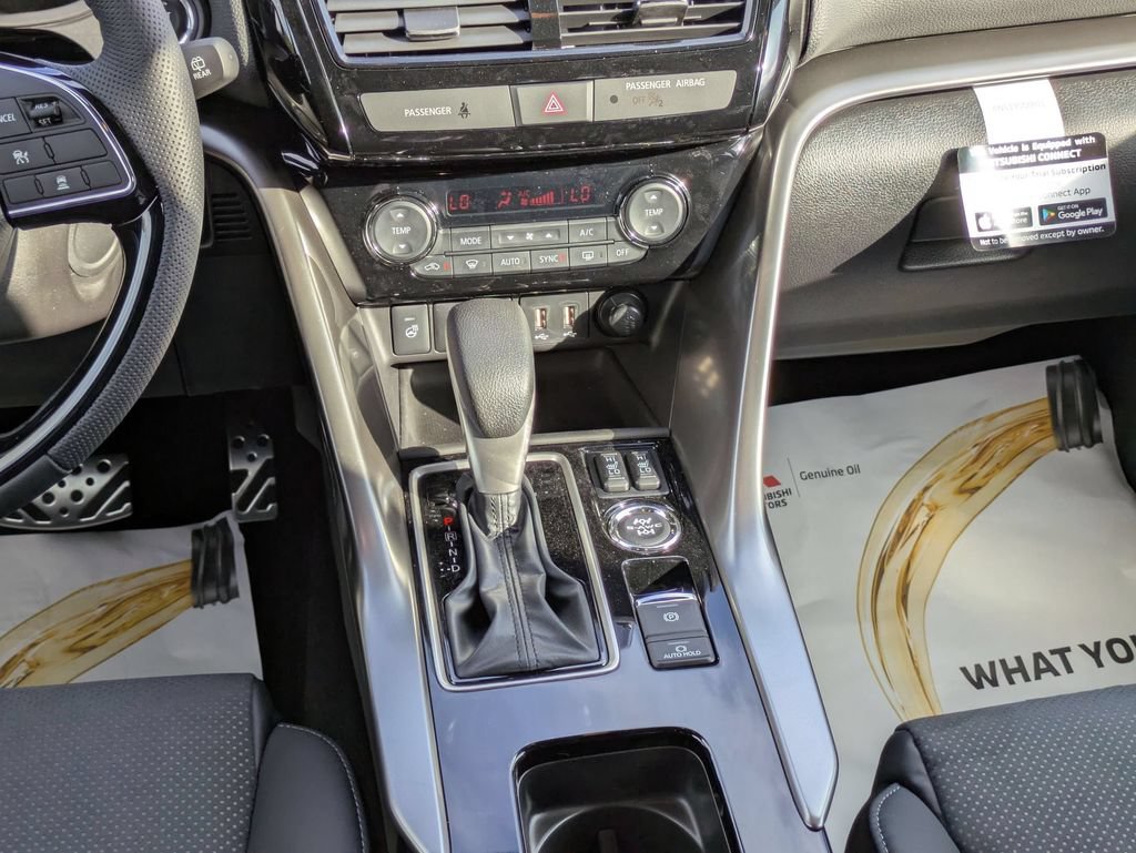 New 2025 Mitsubishi Eclipse Cross AWD image 17