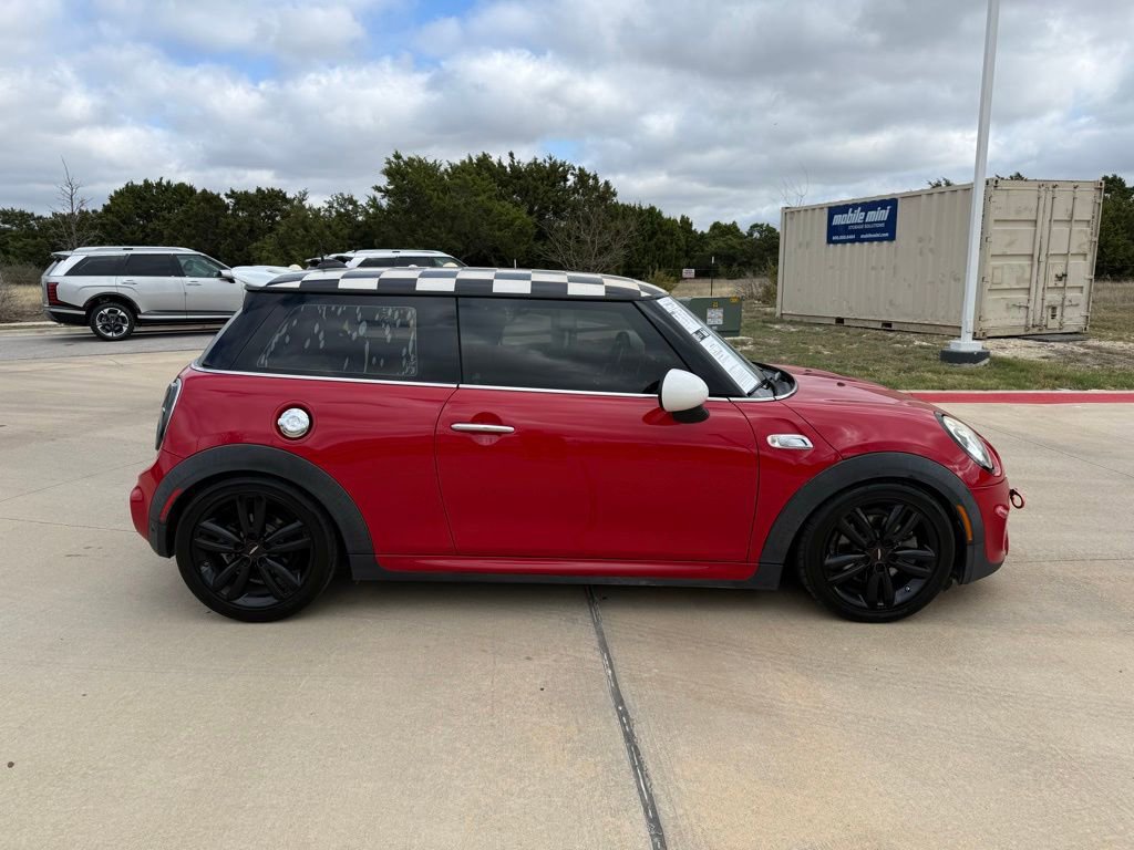 Used 2016 MINI Cooper S image 4