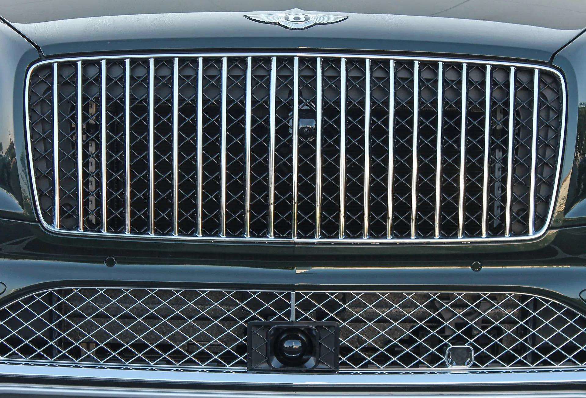 Certified 2024 Bentley Bentayga Extended Wheelbase AWD/4WD image 49