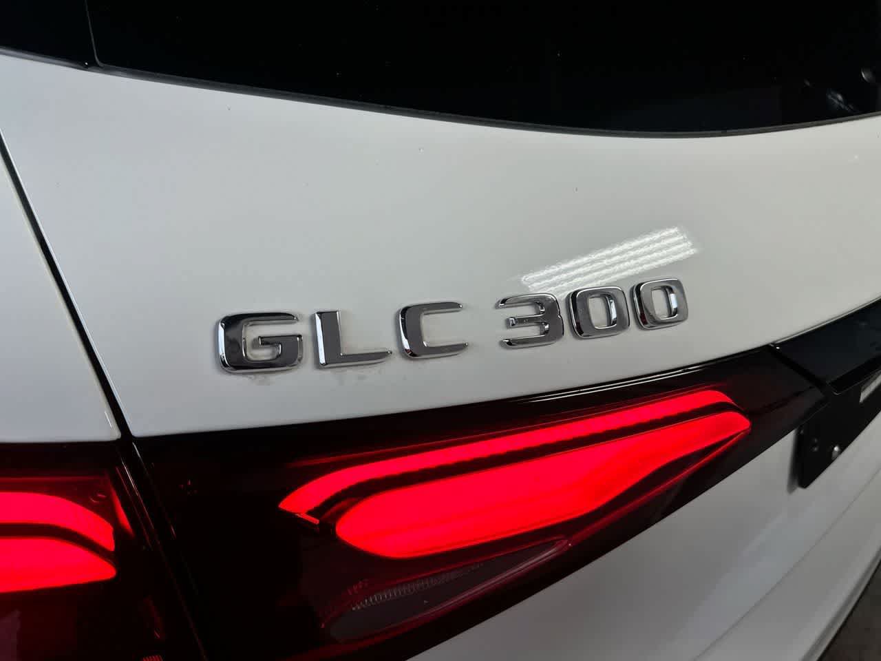 Used 2026 Mercedes-Benz GLC 300 image 10