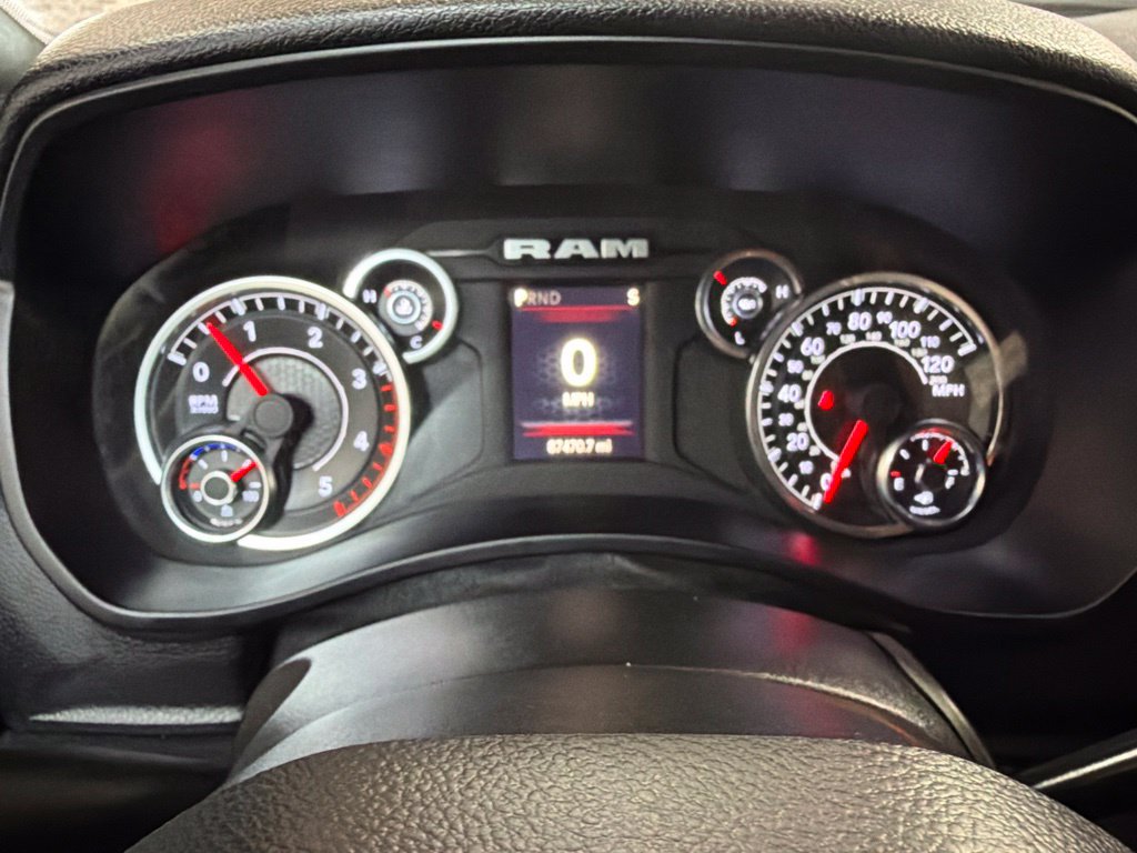 Used 2024 RAM 2500 Big Horn w/ Off Road Package AWD/4WD image 24