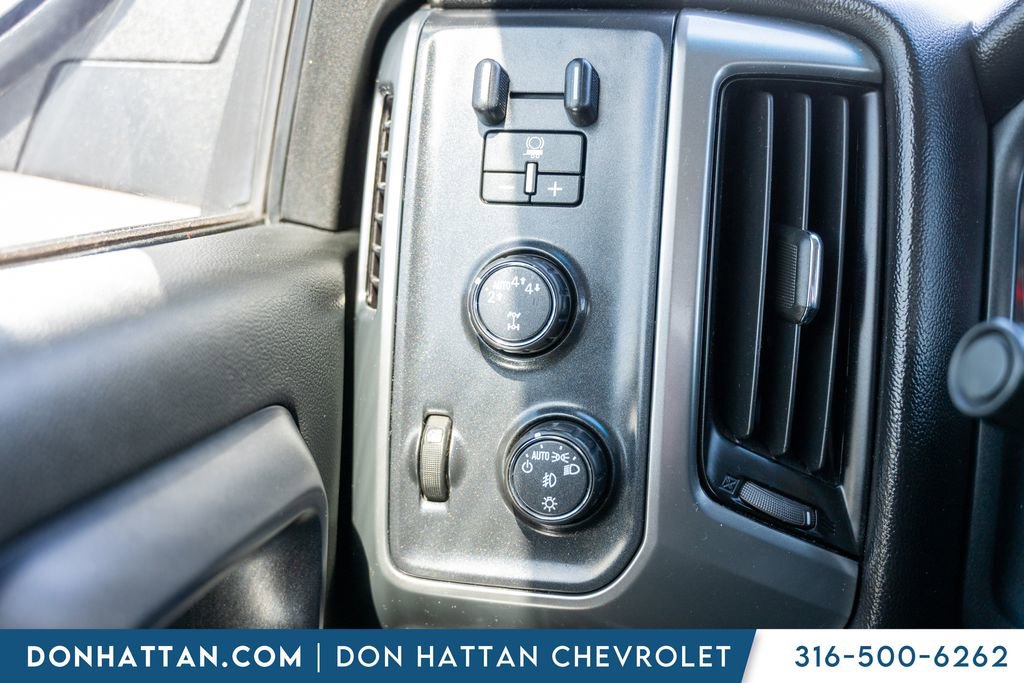 Used 2017 Chevrolet Silverado 1500 LT w/ All Star Edition image 15