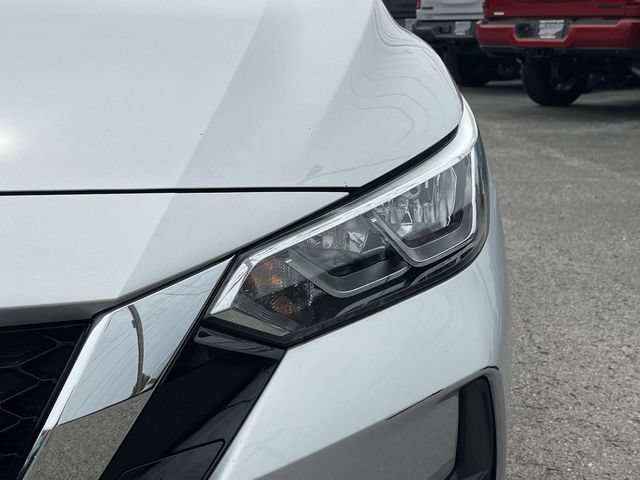 Used 2022 Nissan Sentra SV w/ All-Weather Package FWD image 9