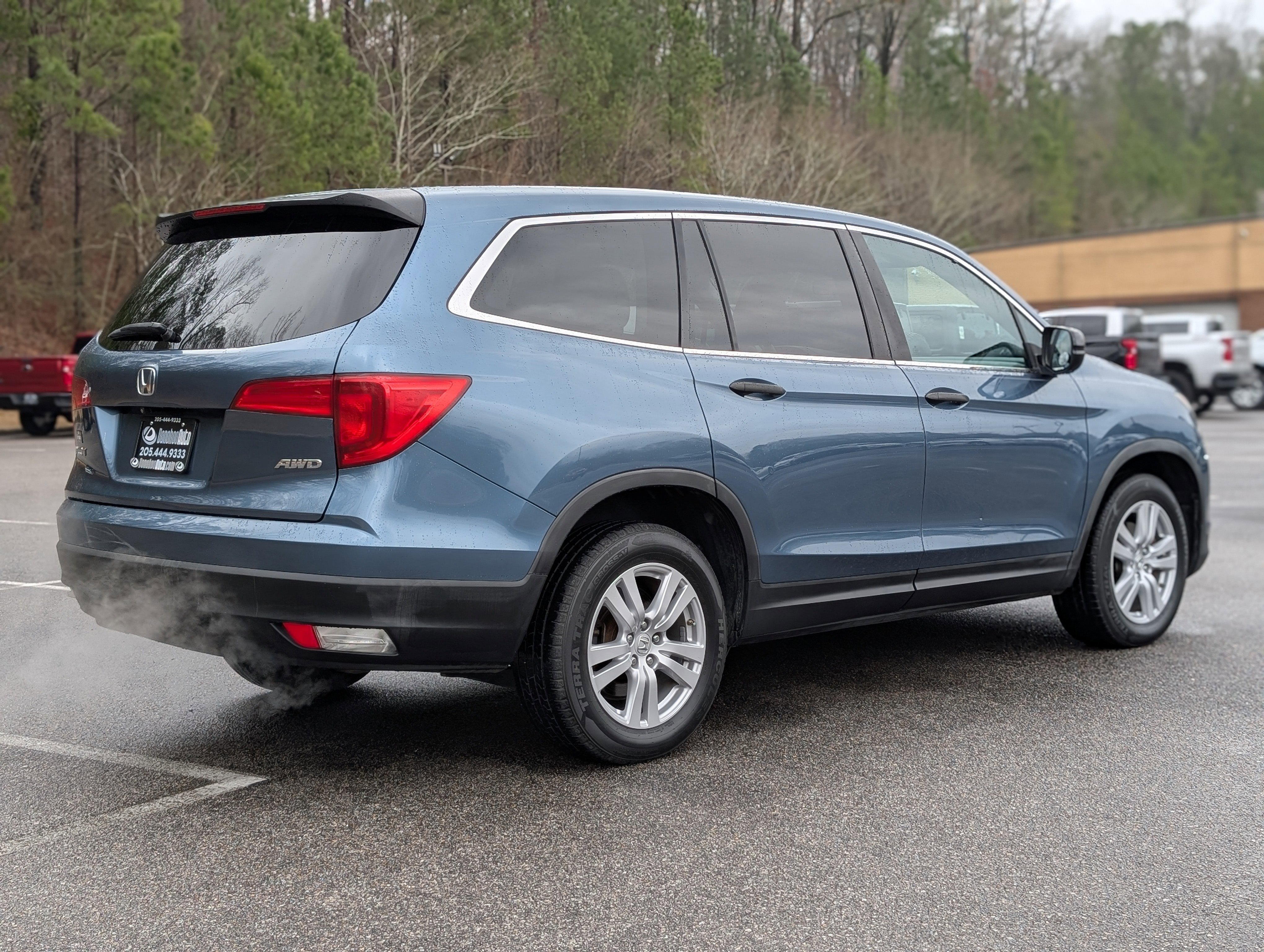 Used 2016 Honda Pilot LX image 9